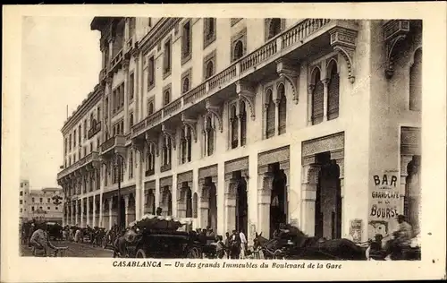 Ak Casablanca Marokko, un des grands Immeubles du Boulevard de la Gare, Façade