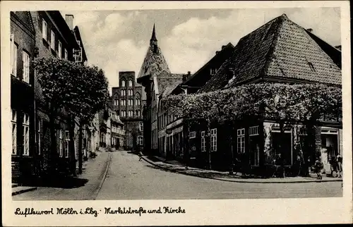 Ak Mölln in Schleswig Holstein, Marktstraße und Kirche