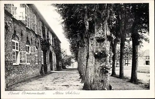 Ak Bad Bramstedt in Schleswig Holstein, Partie am alten Schloss