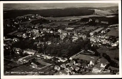 Ak Horn Bad Meinberg Nordrhein Westfalen, Panorama vom Ort, Fliegeraufnahme