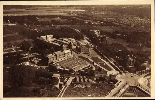 Ak Reims Marne, Champagne Pommery & Greno, Vue générale des Etablissements prise d'un avion