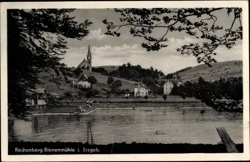 Ak Rechenberg Bienenmühle Erzgebirge, Partie im Freibad, Kirche