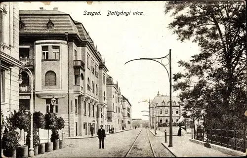 Ak Segedin Szeged Ungarn, Battyanyi utca, Straße, Wohnhäuser