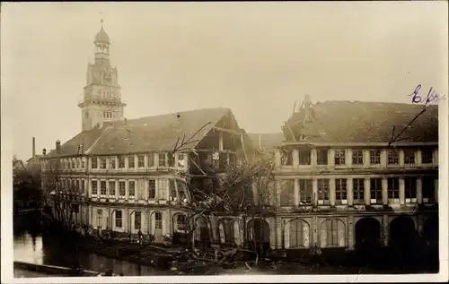 Foto Ak Wolfenbüttel in Niedersachsen, Schloss, Brand von 1918, Schäden