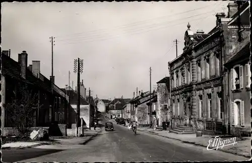 Ak Liffol le Grand Lothringen Vosges, Route Nationale, la Mairie