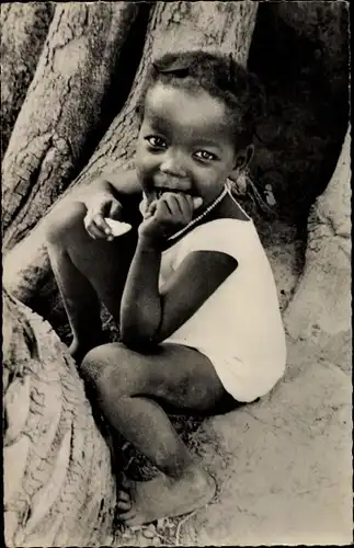 Ak Afrikanisches Kind, Kinderportrait, Missions des Pères du Saint Esprit