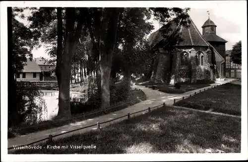 Ak Visselhövede in Niedersachsen, Kirche mit Visselquelle