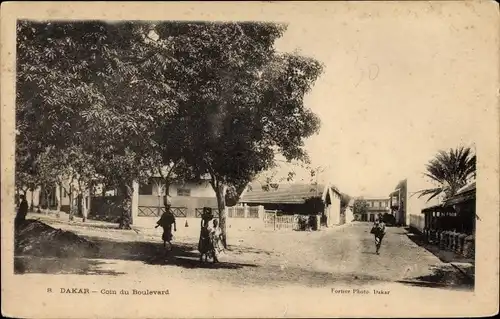 Ak Dakar Senegal, Coin du Boulevard, Straßenpartie