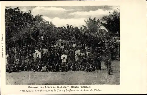 Ak Französisch Kongo, Néophytes et néo chrétiens de la Station St. François de Sales de Kialou