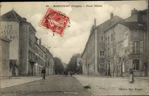 Ak Mirecourt Vosges, Place Thiers, Cafe Brasserie Colmar, Straßenpartie, Passanten