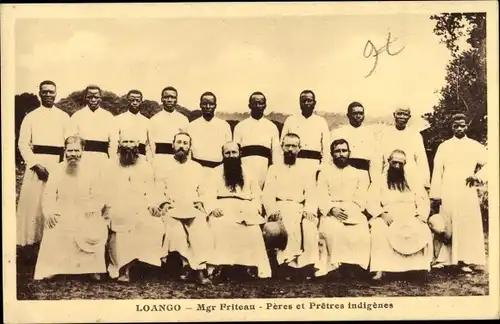 Ak Loango Französisch Kongo, Monseigneur Friteau, Pères et Prêtres indigènes