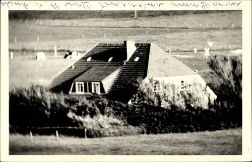 Foto Ak Westerland auf Sylt, Wohnhaus, Gesamtansicht