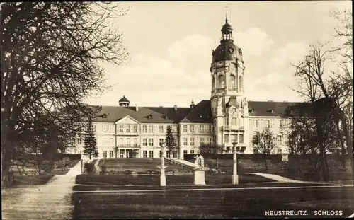 Ak Neustrelitz Mecklenburg Vorpommern, Schloss