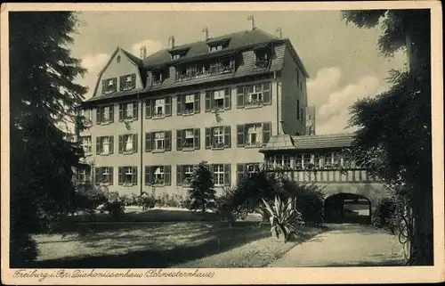 Ak Freiburg im Breisgau, Diakonissenhaus, Schwesternhaus 