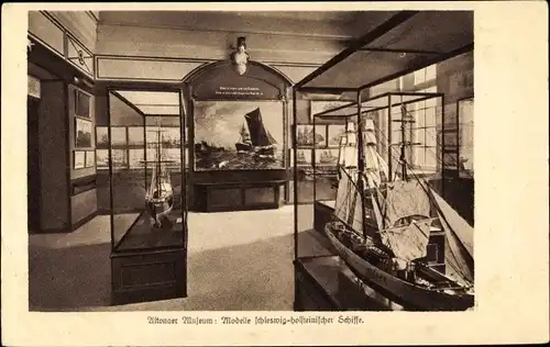 Ak Hamburg Altona, Modelle Schleswig Holsteinischer Schiffe im Museum