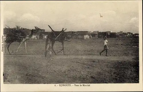 Ak Djibouti Dschibuti, Vers le Marché, Kamele, Holz