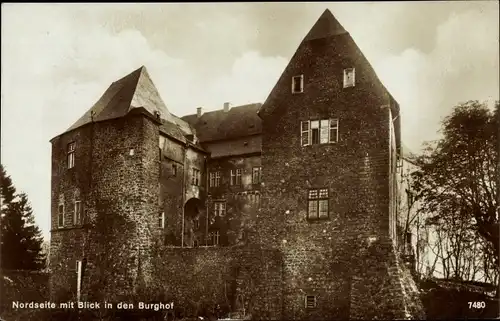 Ak Westerburg im Westerwaldkreis, Westerburg, Jugendburg d. BDJ, Nordseite mit Blick in den Burghof