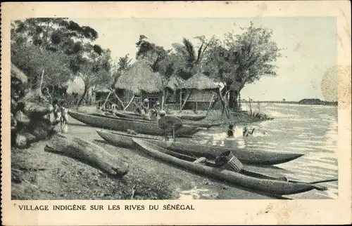 Ak Senegal, Village indigène sur les rives, Dorfansicht, Boote