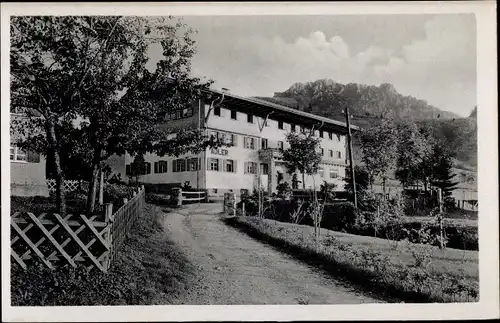 Ak Jungholz in Tirol, Sporthotel Adler, Bes. M. Kögl, Außenansicht