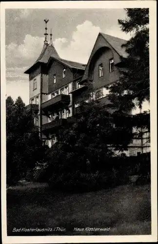 Ak Bad Klosterlausnitz Thüringen, Haus Klosterwald, Blick über eine Wiese und Bäume