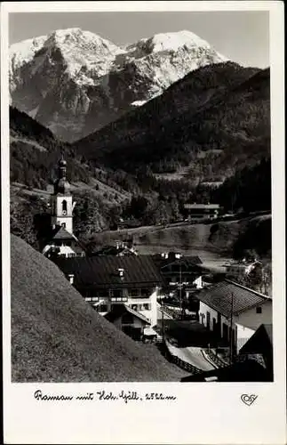 Ak Ramsau im Berchtesgadener Land Oberbayern, Kirche und Gebäude, Blick zum Gebirge