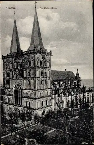 Ak Xanten am Niederrhein, St. Victor Dom mit Parkanlagen