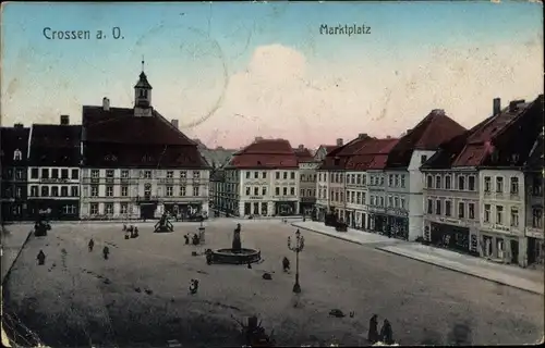 Ak Krosno Odrzańskie Crossen Oder Ostbrandenburg, Marktplatz, Geschäftshäuser