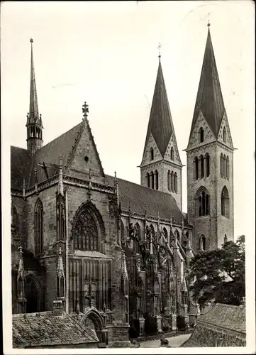 Ak Halberstadt in Sachsen Anhalt, Dom von Nordost