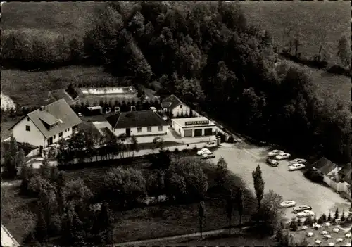 Ak Hellendorf Wedemark in Niedersachsen, Hotel Garni, Inh. Wilma Foellmer, Fliegeraufnahme