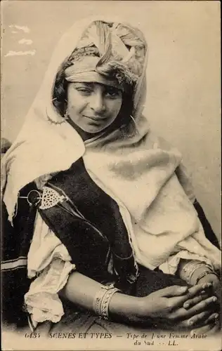 Ak Scenes et Types Maghreb, Jeune Femme Arabe du Sud, junge Frau mit Kopftuch, Schmuck