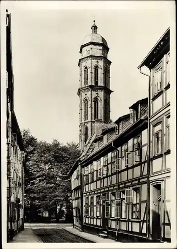 Ak Göttingen in Niedersachsen, Jakobikirche, Auktionator, Fachwerkhäuser