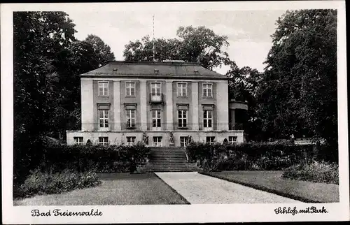 Ak Bad Freienwalde an der Oder, Schloss mit Park, Statue, Treppe