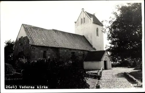 Ak Vedersö Dänemark, Kirche, Außenansicht