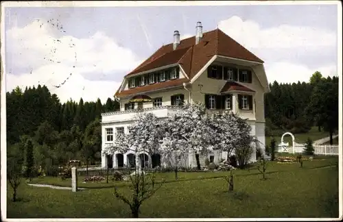 Ak Waldeck Bonndorf im Schwarzwald, Kinderheilstätte Waldfriede, Gartenpartie