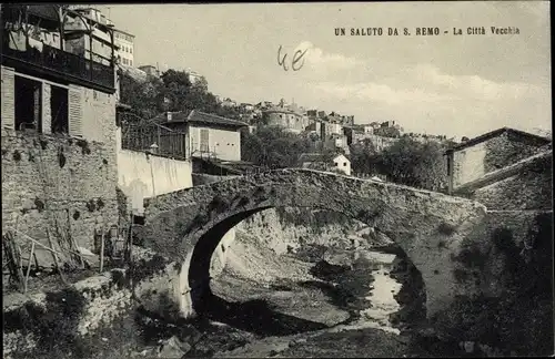 Ak Sanremo Ligurien, La Citta Vecchia, Partie in der Altstadt, Fluss, Brücke