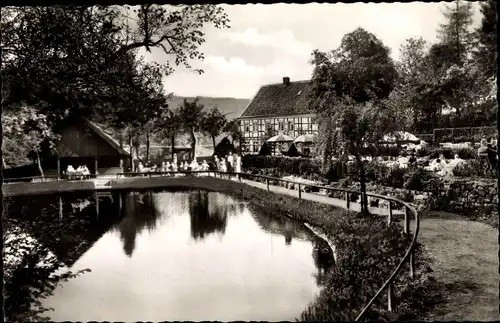 Ak Königsfeld Ennepetal Nordrhein Westfalen, Restaurant Spreeler Mühle, Außenansicht, Teichpartie