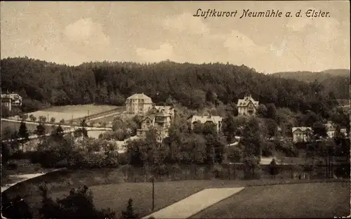 Ak Neumühle in Thüringen, Teilansicht vom Ort, Wald