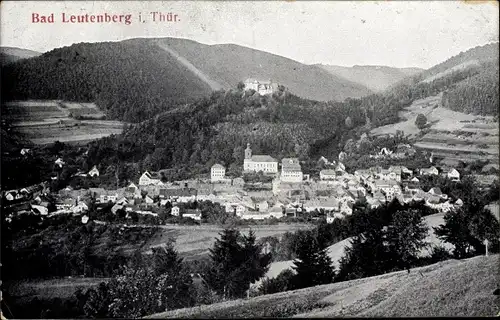 Ak Leutenberg in Thüringen, Totalansicht vom Ort