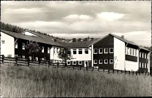 Ak Burbach Nordrhein Westfalen, Jugendherberge, An der Burg 