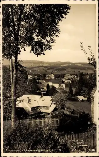 Ak Hinterzarten im Südschwarzwald, Teilansicht, Blick über die Dächer 