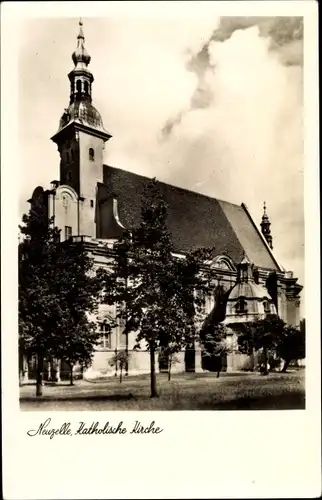 Ak Neuzelle in Brandenburg, Katholische Kirche, Außenansicht