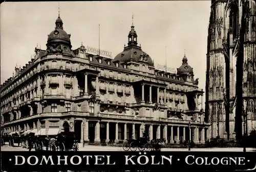 Ak Köln am Rhein, Dom Hotel, Hof, Restaurant, Kutschen 