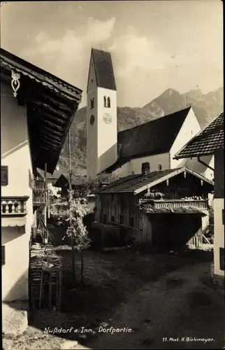 Ak Nußdorf am Inn Oberbayern, Dorfpartie, Kirche