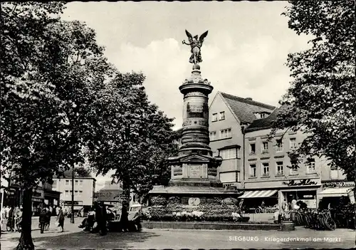 Ak Siegburg im Rhein Sieg Kreis, Kriegerdenkmal am Markt, Geschäfte, Passanten