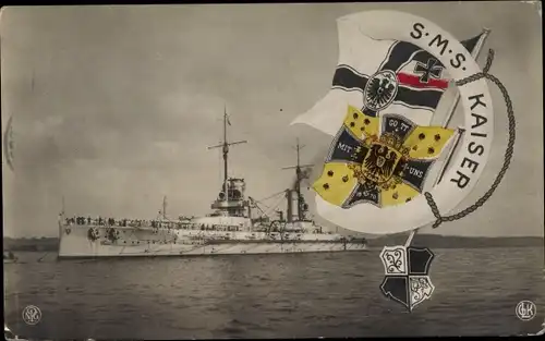 Ak Deutsches Kriegsschiff, SMS Kaiser, Kaiserliche Marine, Fahnen, Wappen