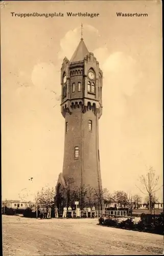 Ak Truppenübungsplatz Warthelager Poznań Posen, Wasserturm, Soldaten