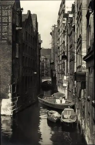 Ak Hamburg, Partie am Deichstraßenfleet, Boote, Häuser