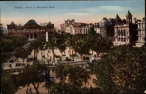 Ak Oran Algerien, Place du Maréchal Foch, Platzpartie