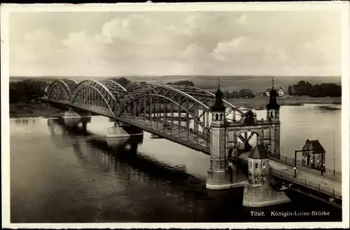 Ak Sowjetsk Tilsit Ostpreußen, Königin Luise Brücke, Uferpartie