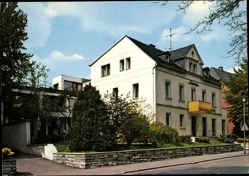 Ak Bad Steben im Frankenwald Bayern, Kurpension Saxonia, Inh. Manfred Wunderlich, Straßenansicht